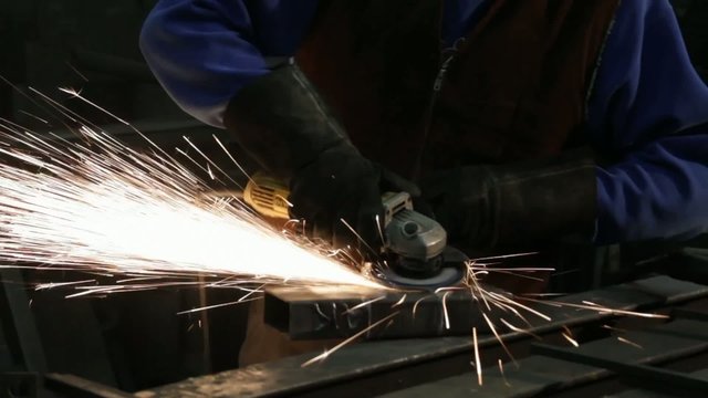 Metallbearbeitung: schleifen