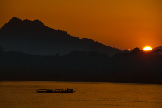 Sonnenuntergang am Mekong River