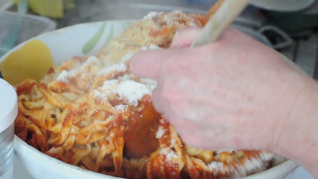 pates fraiches sauce bolognaise