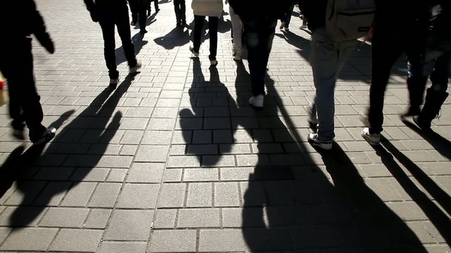 Schatten auf der Strasse im Sonnenuntergang (3)