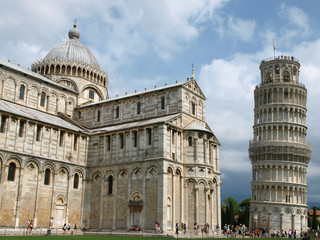 Fototapeta premium Leaning Tower of Pisa and Cathedral