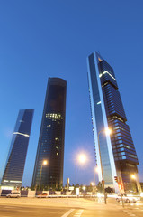 Naklejka premium night view in Madrid