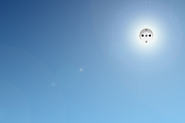 sonne mit Steckdose - Solarstrom