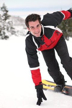 Snowboarder