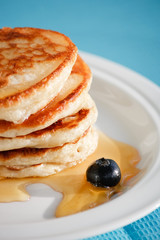pancakes with honey