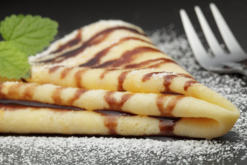 Crepe mit Schokoladensoße