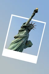 Statue of liberty - New York City © Delphotostock