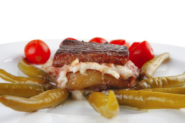 red roast steak in yellow cheese