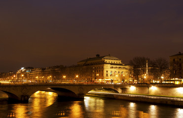 Fototapeta na wymiar Paris at night