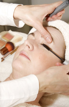 Wimpern tuschen