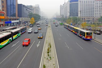 Rolgordijnen Straatbeeld in Peking in China © claudiozacc