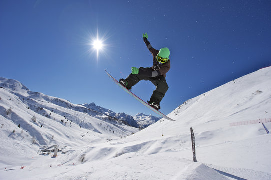 snowboard salto