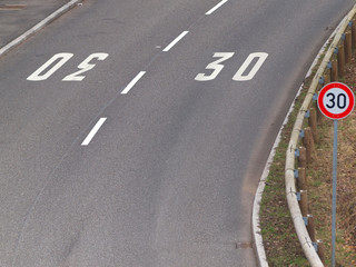 Zone 30