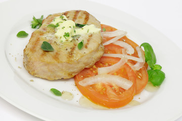 Schweinerückensteak mit Kräuterbutter