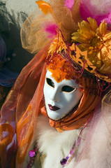Maschera bianca 3