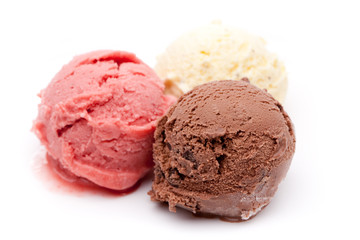 3 unterschiedliche Sorten Eis