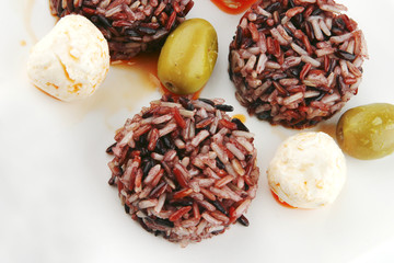 mozarella cheese and dark rice