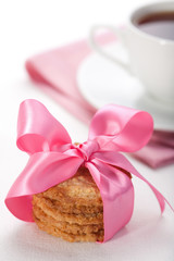 oatmeal cookies with ribbon