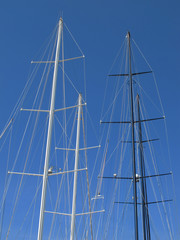 mast of sailboats