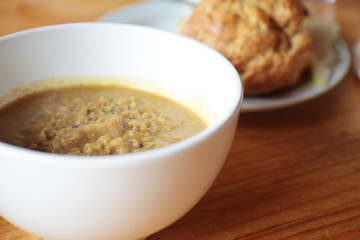 Dhal