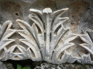 roman stone marble sculptured Leafy pillar