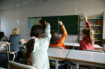 Elèves dans une classe