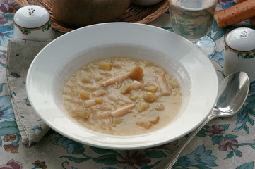 Zuppa di asparagi bianchi e patate