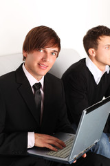 Obraz premium Geschäftsleute am Notebook