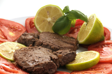 Bistecche con pomodori