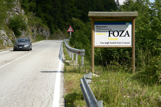 foza cartello strada provincia di vicenza veneto