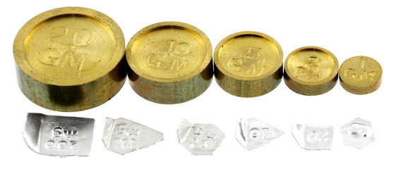 masses marquées : jeu complet de lamelles et de poids