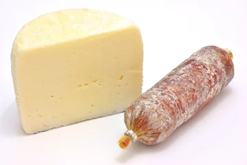 Papier Peint photo Entrée Forma di formaggio con salame