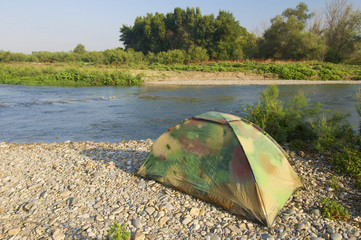 Camouflage tent