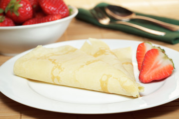 Crepes mit Erdbeeren