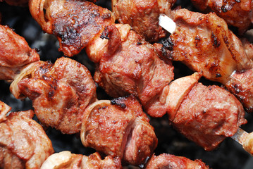 Meat slices prepare on fire