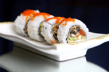 Maki sushi