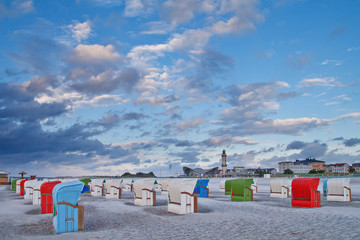 Blick auf den Strand von Warnemünde