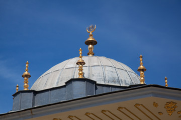 Fototapeta na wymiar Dome Topkapi Palace, Stambuł, Turcja
