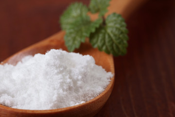 Icing sugar and lemon balm