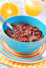 chocolate crisp with milk