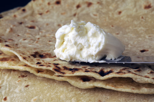 Squacquerone su piadine - Emilia Romagna