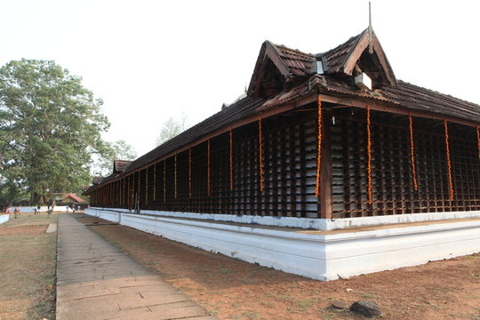peruvanam siva temple