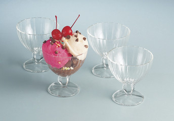 Ice cream bowl