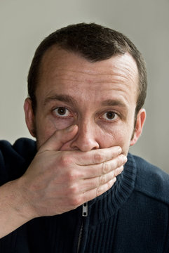 Homme gaffeur