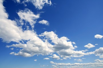 Naklejka na ściany i meble sky in blue with clouds daytime