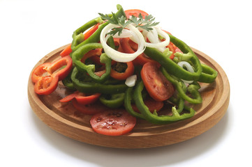 Ingredienti per la preparazione della peperonata