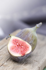 One and a half fresh figs