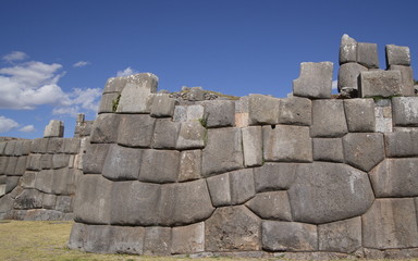 Inca wall with no space between the stones in Peru