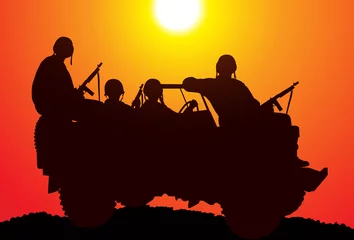 Foto op Plexiglas mariniers. Silhouet van soldaten op het voertuig © Smulsky