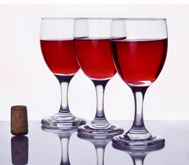 glasses of red wine